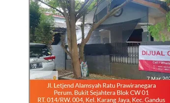 Rumah lelang Palembang
