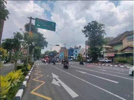 Rumah Strategis Brigjend Slamet Riyadi Timuran Surakarta, Aset Lelang Pilihan! foto 3