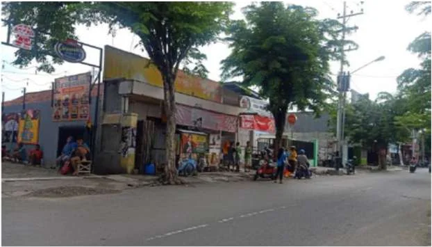 Rumah Strategis RE Marthadinata 105 Jombang, Aset Lelang Pilihan! foto 4